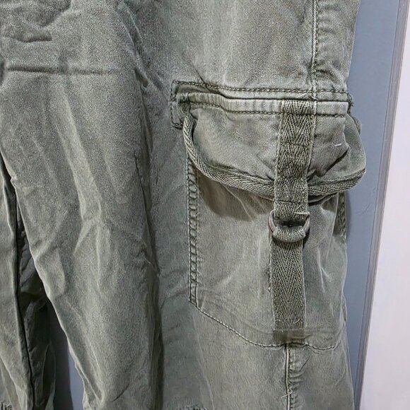 American Eagle High Rise Wide Leg Cargo Pants Women’s 0 Green - Picture 4 of 9